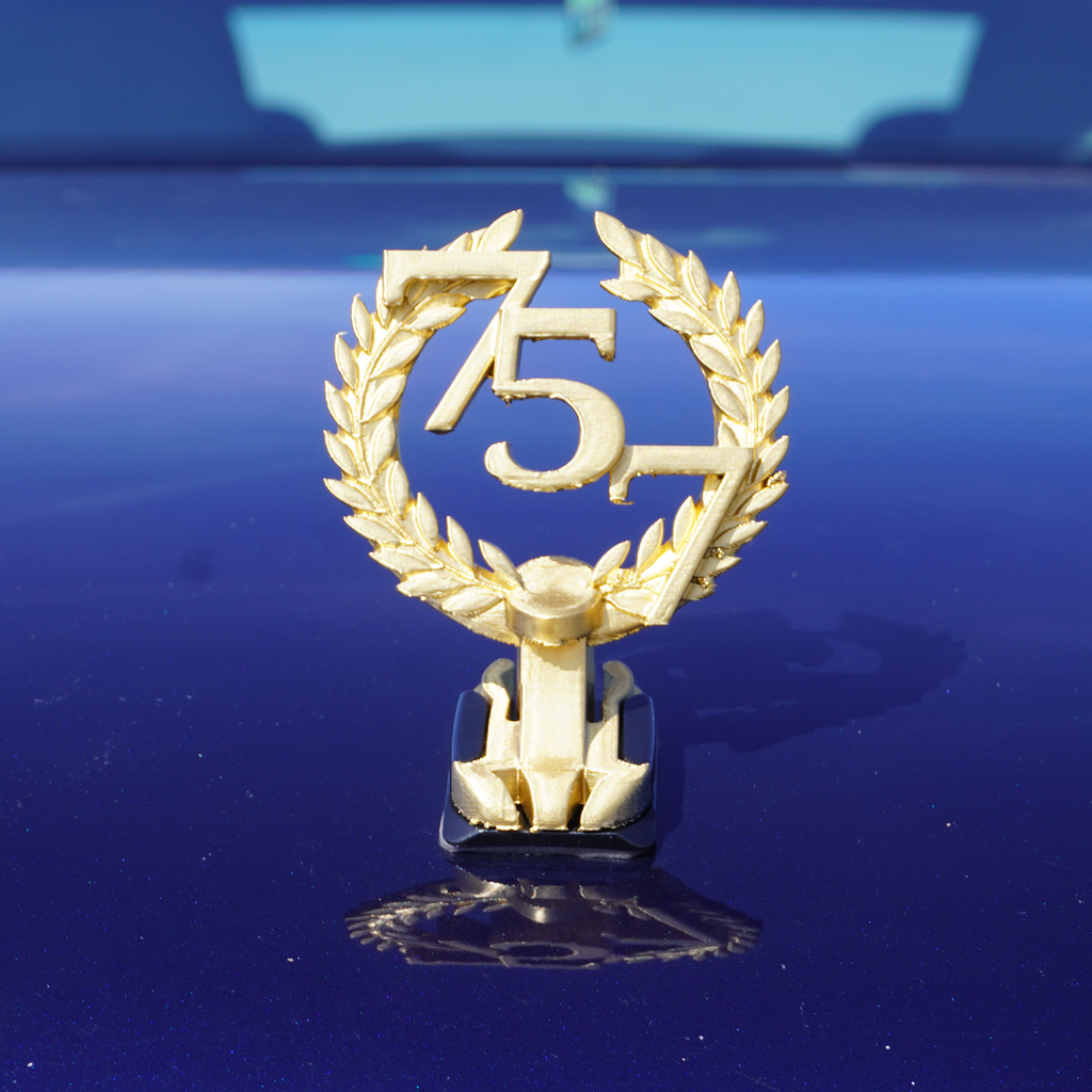 Gold 757 Ornament